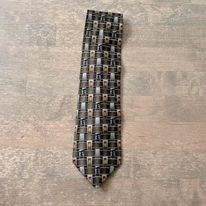 Johnson Brothers Men’s Necktie.